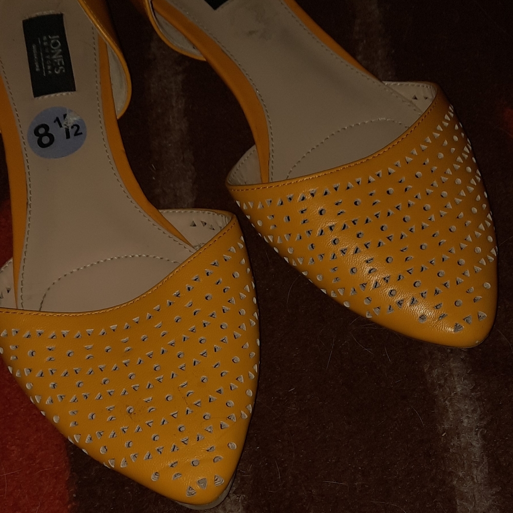 🍀3/15 Jones New York Yellow Golden Flats - Picture 2 of 8